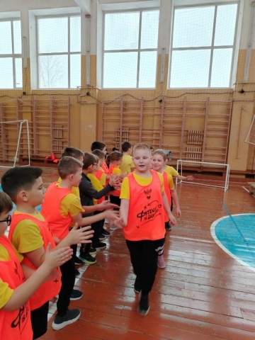 Проект "Футбол в школу"