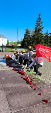 «Светлой памяти достойны»