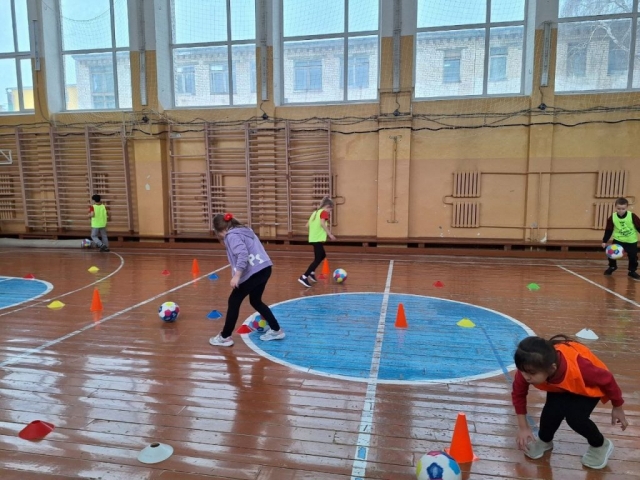 Проект «Футбол в школе» поддержал Масленицу! Проект «Футбол в школе» поддержал Масленицу!