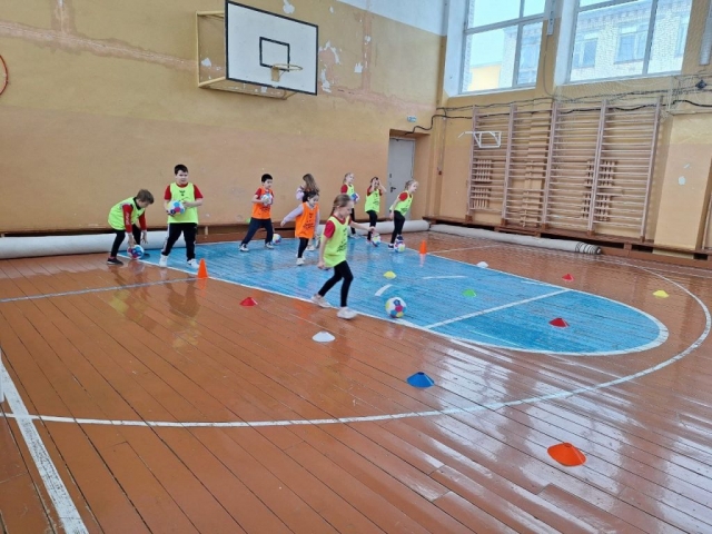 Проект «Футбол в школе» поддержал Масленицу! Проект «Футбол в школе» поддержал Масленицу!